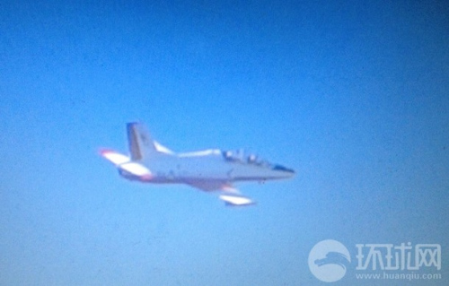 据称,缅甸空军两架中国制K-8战机两度进入我云南领空。 据称,缅甸空军两架中国制K-8战机两度进入我云南领空。