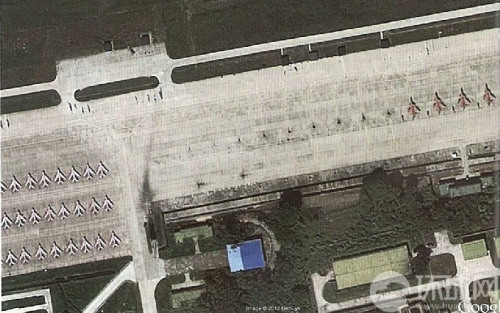 ���ͳ�������Ƭ��ʾ������-6���˻���פ����