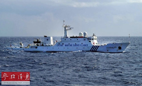日本海上保安厅1月19日公布照片,称当天在钓鱼岛附近海域发现中国海监船。 日本海上保安厅1月19日公布照片,称当天在钓鱼岛附近海域发现中国海监船。