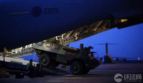 ����װ�׳������Ӣ��C-17��������ܵ�������