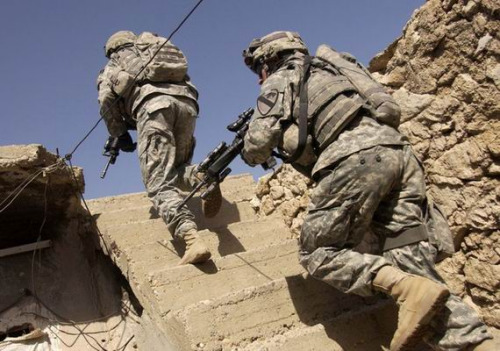 ������������������������������������ʹ���ٻ�����������ѫ�¡��Ⱦ��ǵ���