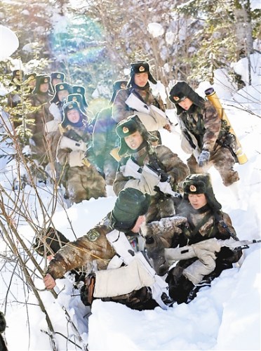 雪窝中艰难行军 雪窝中艰难行军