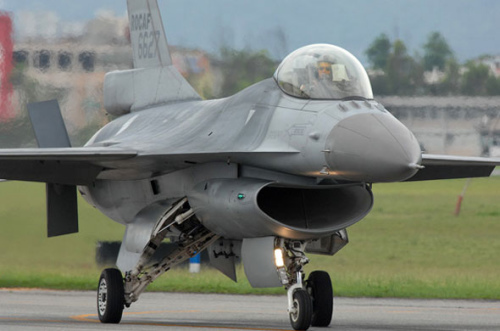台军装备的F-16战斗机 台军装备的F-16战斗机