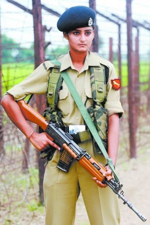 印度女兵 印度女兵