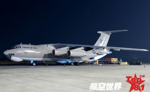 部署在成都的巴基斯坦空军所属伊尔-78加油机 部署在成都的巴基斯坦空军所属伊尔-78加油机