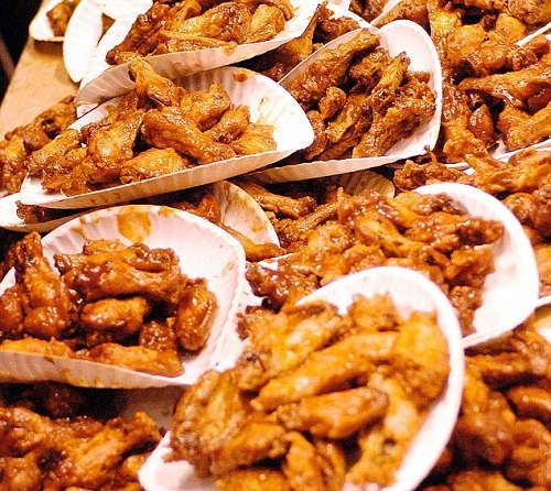 鸡翅(资料图) 鸡翅(资料图)