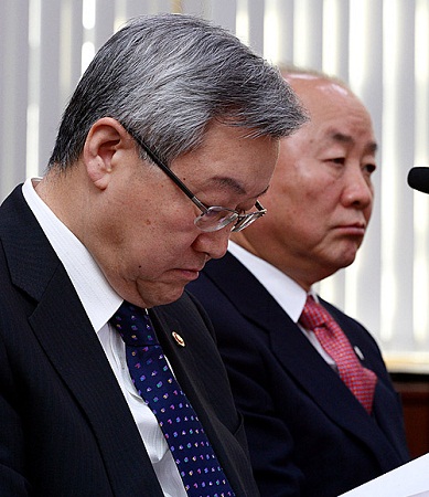 4日,韩国外交通商部长官金星焕出席外交通商统一委员会全体会议。 4日,韩国外交通商部长官金星焕出席外交通商统一委员会全体会议。