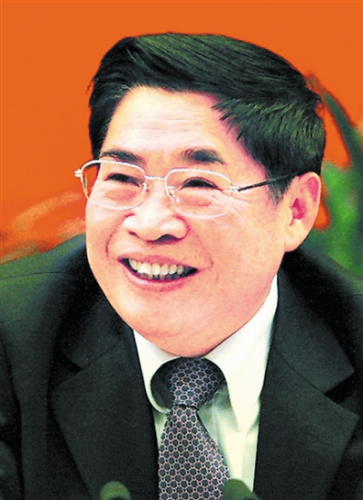 全国人大代表、山西省委书记袁纯清。 全国人大代表、山西省委书记袁纯清。
