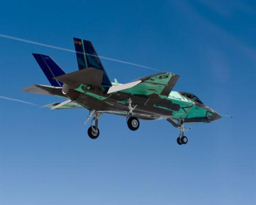 ����ͼ������F-35C����ս����ԭ�ͻ�