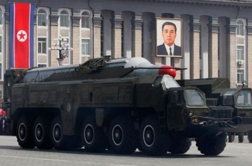 资料图:朝鲜“舞水端”中程弹道导弹 资料图:朝鲜“舞水端”中程弹道导弹