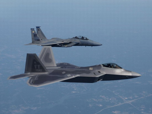 ����ͼ�������վ�F-22����ս��