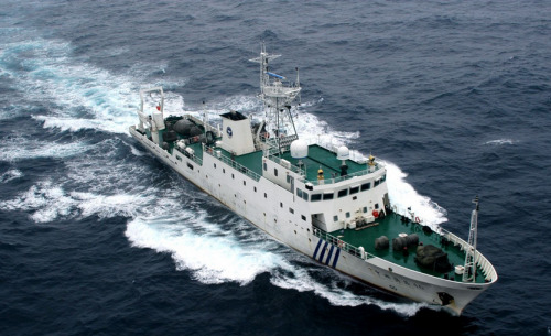 北京时间16日8时左右,经过日本第11管区那霸海上保安本部巡逻船的确认