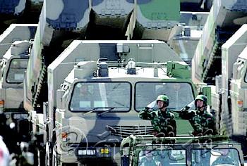 长剑-10巡航导弹。 (资料片) 长剑-10巡航导弹。 (资料片)