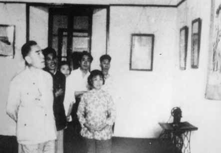 1961年9月18日,周恩来参观八一起义纪念馆 1961年9月18日,周恩来参观八一起义纪念馆