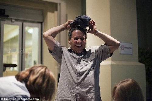 ���׵��ɷ�ΪŮ����˳���������˻��ˡ�