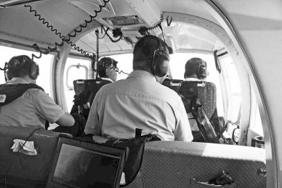 ִ����Ա�ڻ��ϼ��Ӻ������ 