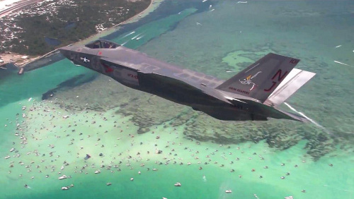 6月22日,F-35C战斗机CF-6飞抵埃格林空军基地 6月22日,F-35C战斗机CF-6飞抵埃格林空军基地