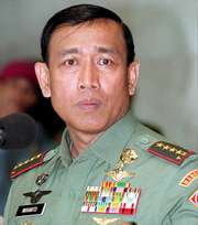 印度尼西亚前三军总司令、民心党主席维兰托 (资料图) 印度尼西亚前三军总司令、民心党主席维兰托 (资料图)