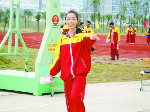 王琳佳 浙江省江山中学同学供图 王琳佳 浙江省江山中学同学供图
