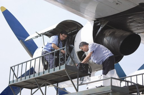  ͼΪ�к���ҵ�Է����Ŀ��С�������Ա���վ�ĳ�Է����Է�Աս���¡��������ս�ڿ����Է�һ�ߵĳ�����