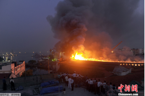 印度潜艇爆炸现场 印度潜艇爆炸现场