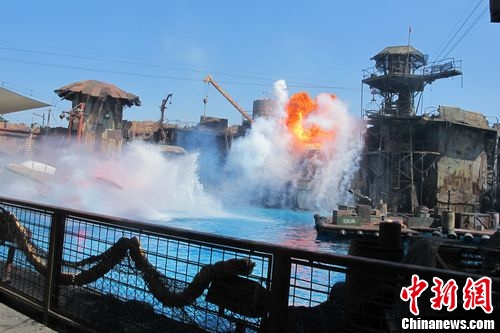 图为好莱坞展示《孙子兵法》火攻篇的真实画面 韩胜宝摄 图为好莱坞展示《孙子兵法》火攻篇的真实画面 韩胜宝摄