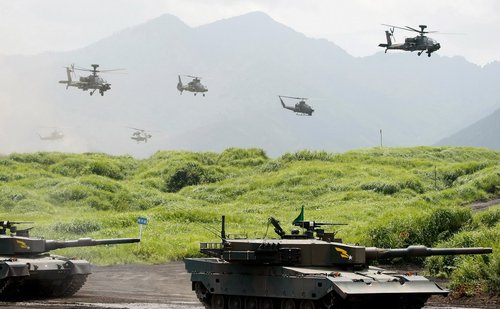  ����ͼ���ձ������ӽ��пյ�Эͬ������ϰ