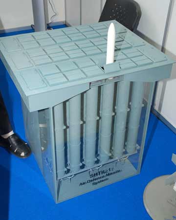 资料图:俄罗斯“施基利”垂直发射舰空导弹系统模块 资料图:俄罗斯“施基利”垂直发射舰空导弹系统模块