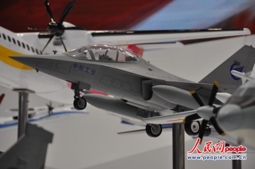 L-15�߽̻�ģ�����౱����չ(��ͼ)