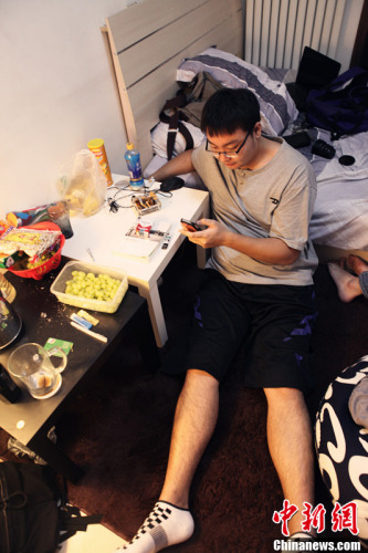 柱子,24,宁夏人,来京3年,国内知名特效公司特效师。(图片为受访者提供) 柱子,24,宁夏人,来京3年,国内知名特效公司特效师。(图片为受访者提供)