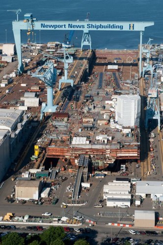 美“福特”号航母即将建成(组图) 美“福特”号航母即将建成(组图)