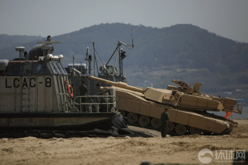 ����LCAC���볯�ʰ뵺��½��ϰ(��ͼ)