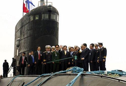 Խ�ϵ�3�һ��弶Ǳͧ����ˮ �����Ϻ������й�