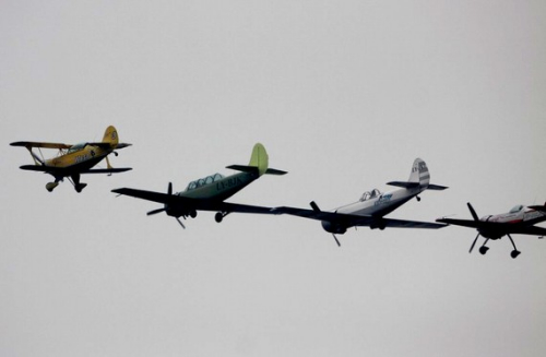 外国表演队献技 外国表演队献技