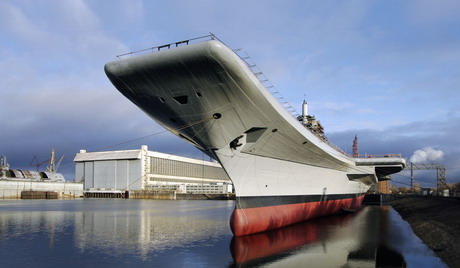 印度二手航母终于交付(组图) 印度二手航母终于交付(组图)