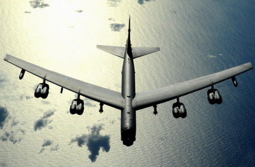 外媒曝进入中国识别区的美军B-52来自关岛基地(组图)