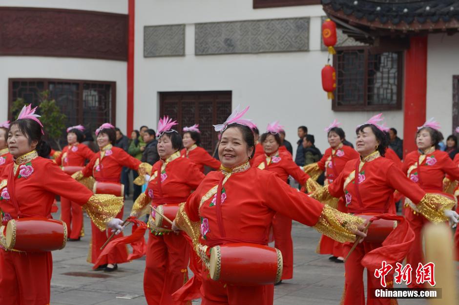 节后无锡首个庙会上演“江南民俗style”