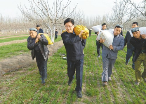 �Ŵ��ͺ�������һ�𿸷���Ϊ������ʩ�ʡ�