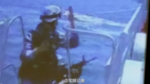  ʵ���ж���ս��Ա���Ͻ�ȡ������̴���(��ͼ)