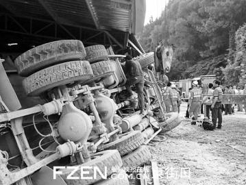 ���賵�෭��