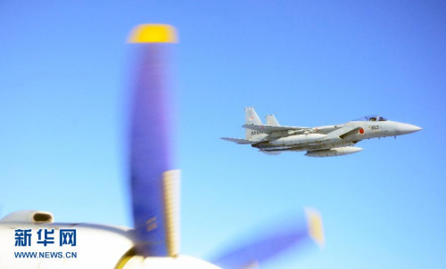  �ձ�F-15Я���ֽ������й����� (��ͼ)