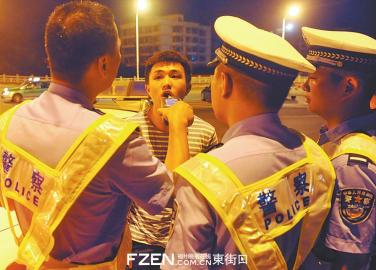 豪车驾驶员不配合吹气酒测。 豪车驾驶员不配合吹气酒测。