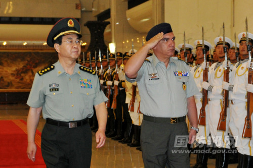 ����ΰ��