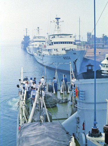 “曙光04”船 “曙光04”船