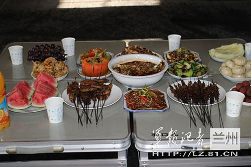 丰盛的特色美食 丰盛的特色美食
