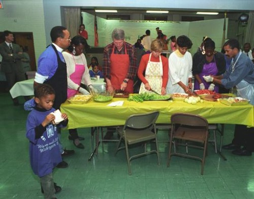 1993�꣬���ֶ���ͳ�����ϣ�����ڰ׹�׼���ж��ڴ�͡�