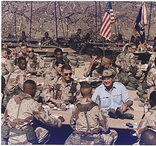 1990�꣬�ϲ�ʲ�ڸж��ڵ���̽��פ��ɳ�ص����������