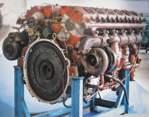 中国第三代坦克发动机150hb涡轮增压中冷柴油发动机乌克兰的紧张局势