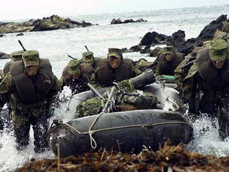 ����ͼ���ձ����ֲ��ӽ��еǵ���ս����