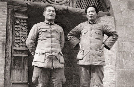 长征中的张国焘和毛泽东。 长征中的张国焘和毛泽东。